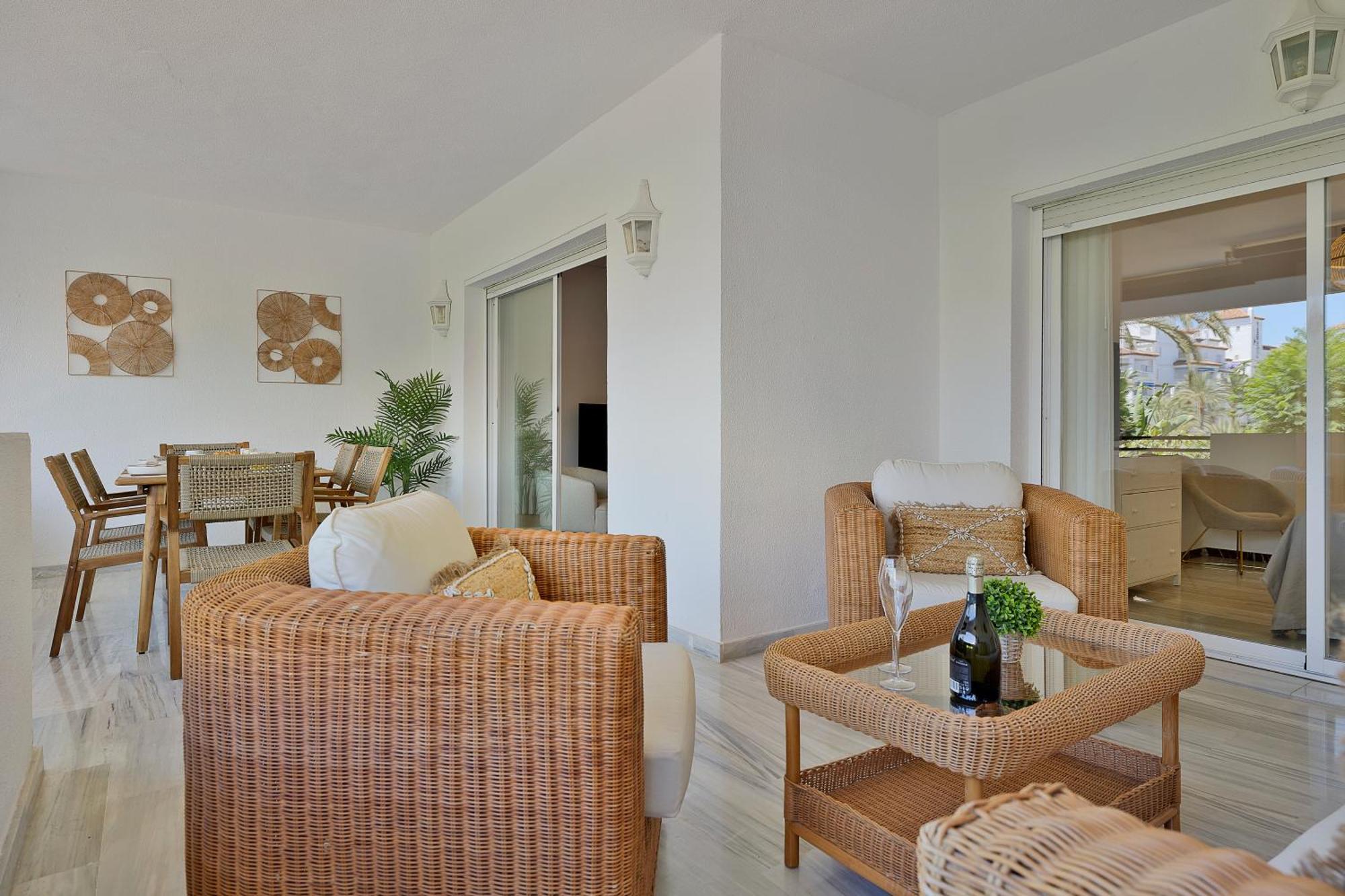 2 Bedroom Apartment In Medina Garden - Puerto Banus Marbella Bagian luar foto