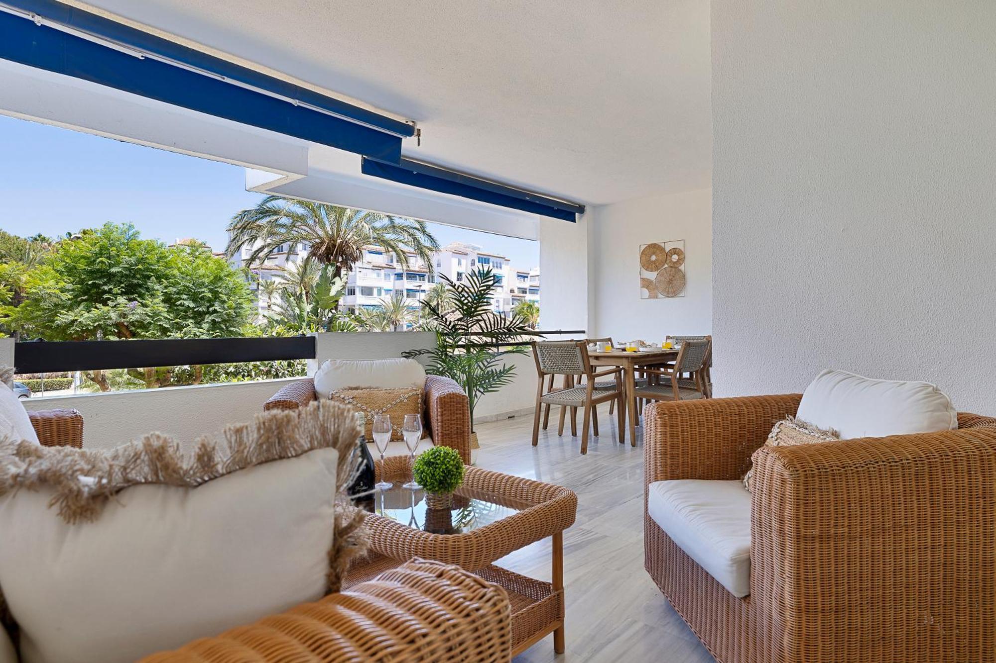 2 Bedroom Apartment In Medina Garden - Puerto Banus Marbella Bagian luar foto